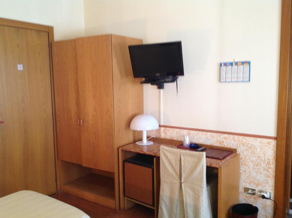 Hotel Roma Bussolengo Habitación foto